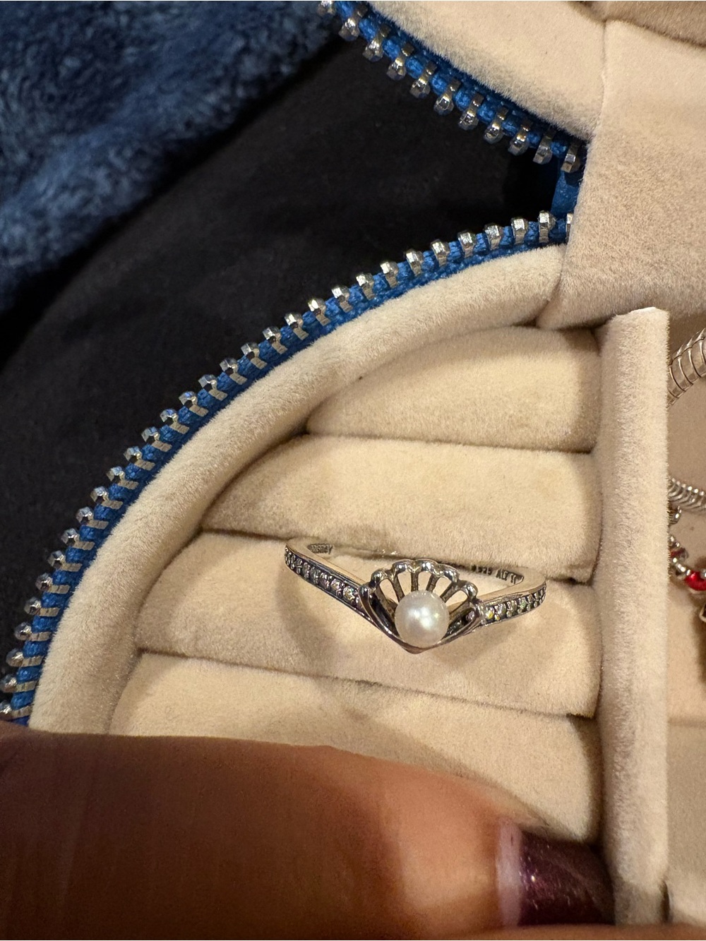 Disney Pandora Ariel Clamshell Ring